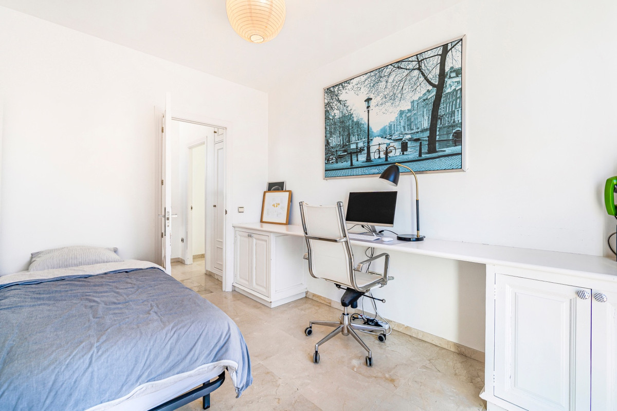 Huis te koop in San Pedro de Alcántara | 5 slaapkamers H5133661