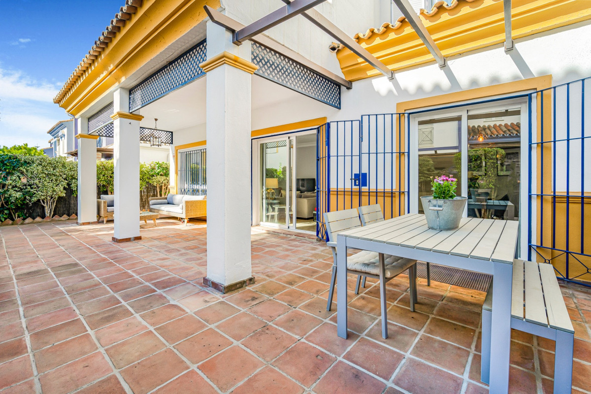 Huis te koop in San Pedro de Alcántara | 5 slaapkamers H5133661