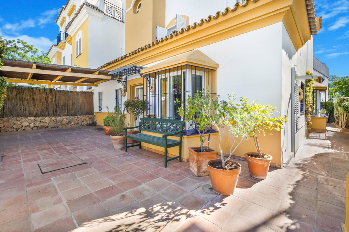 Huis te koop in San Pedro de Alcántara | 5 slaapkamers H5133661