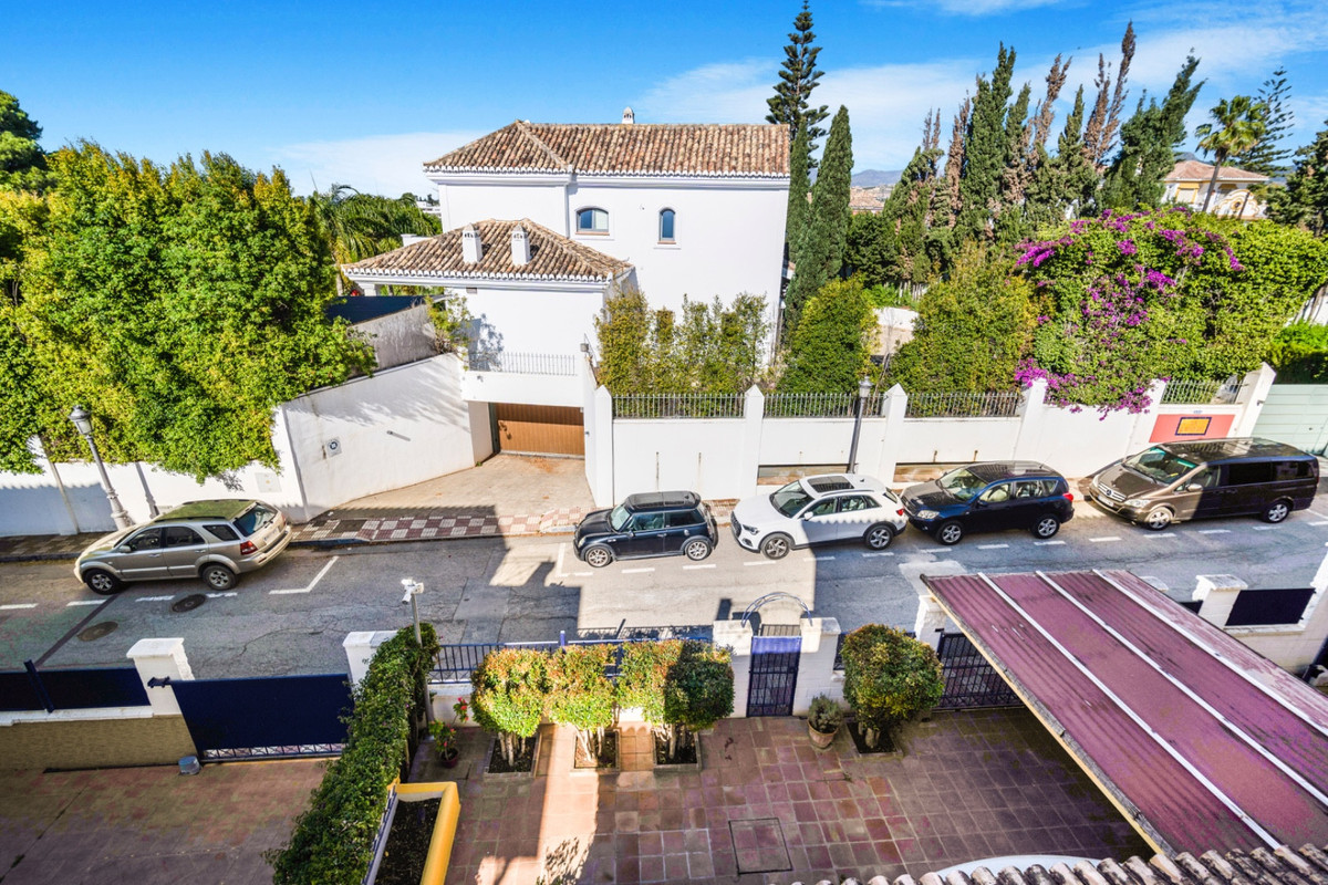 Huis te koop in San Pedro de Alcántara | 5 slaapkamers H5133661