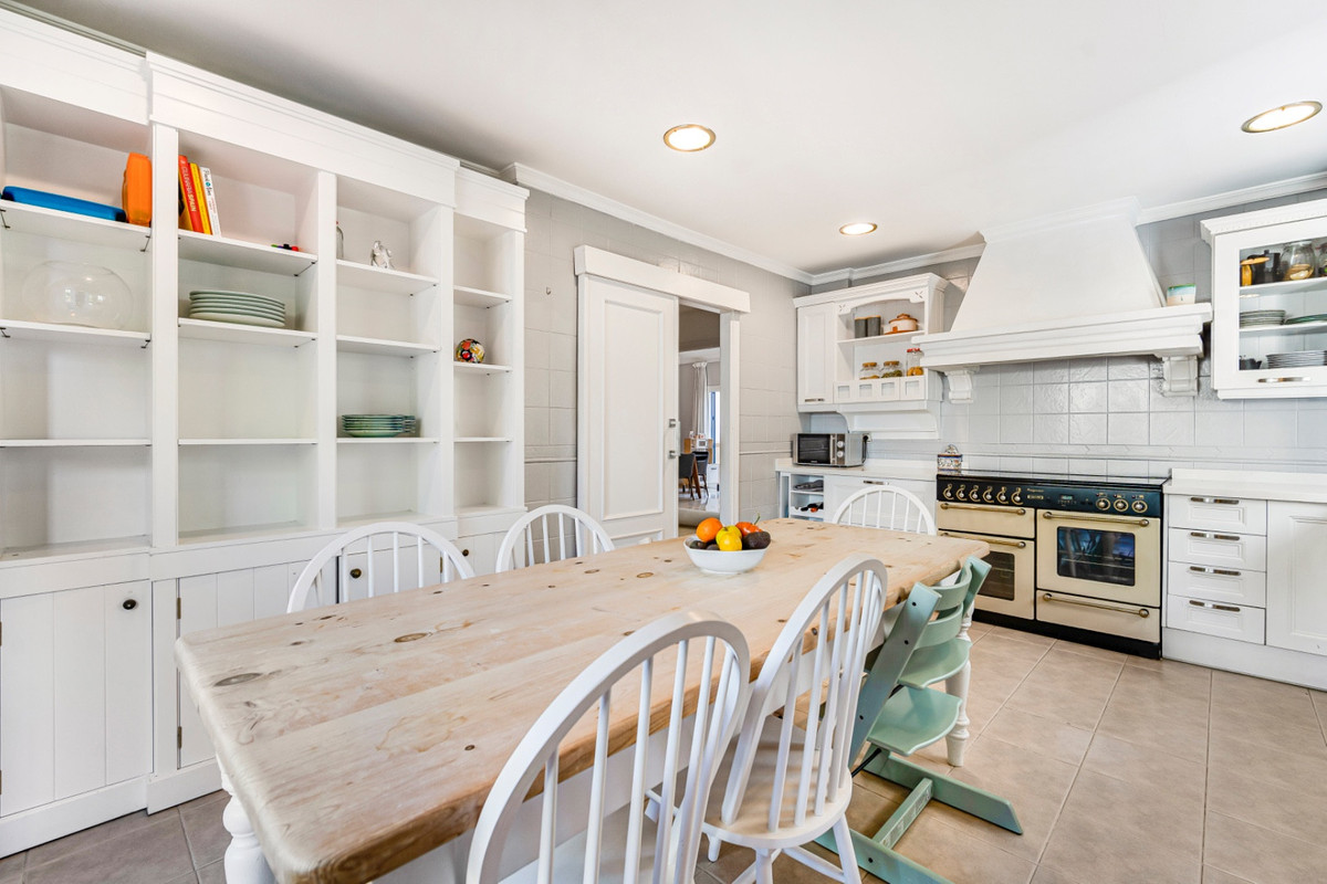 Huis te koop in San Pedro de Alcántara | 5 slaapkamers H5133661
