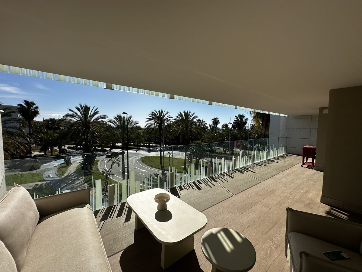 Appartement te koop in San Pedro de Alcántara | 3 slaapkamers H5134795