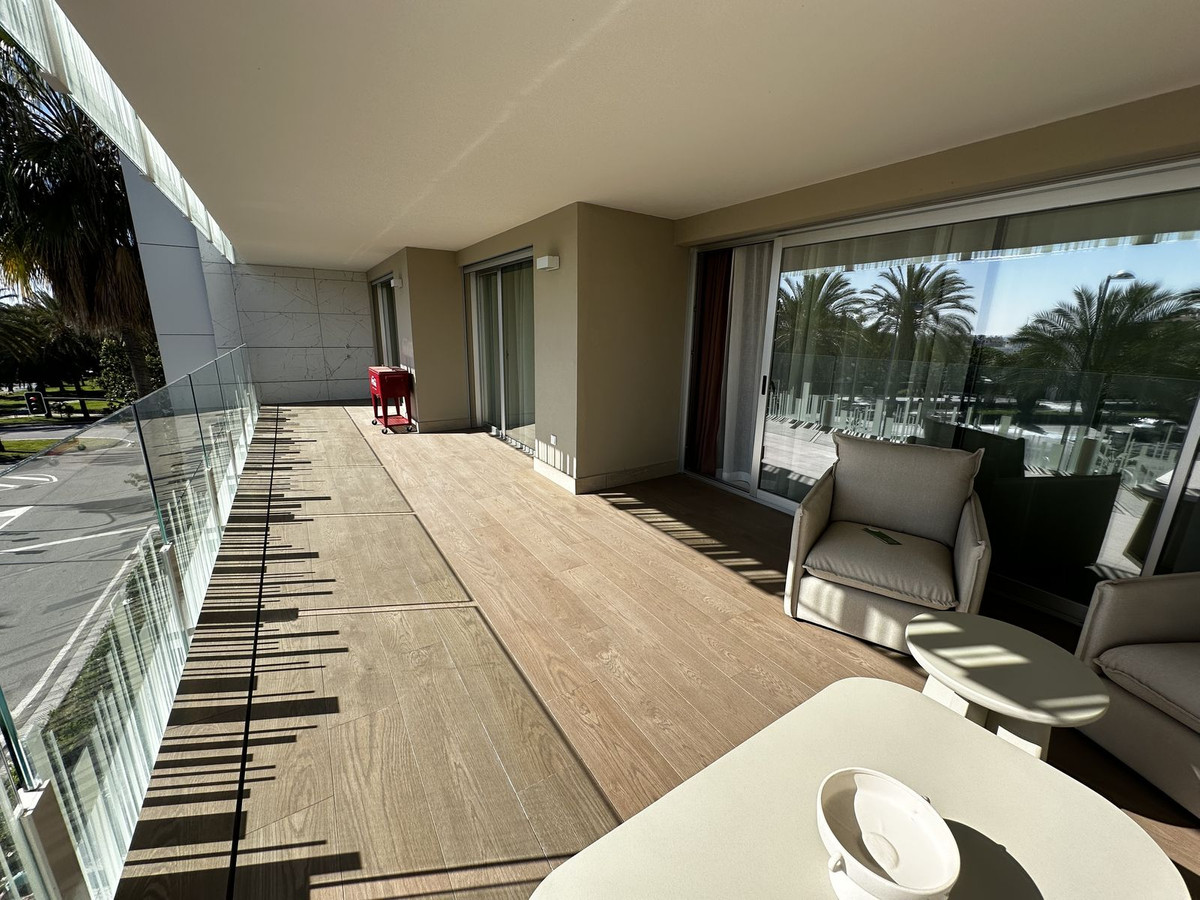 Appartement te koop in San Pedro de Alcántara | 3 slaapkamers H5134795