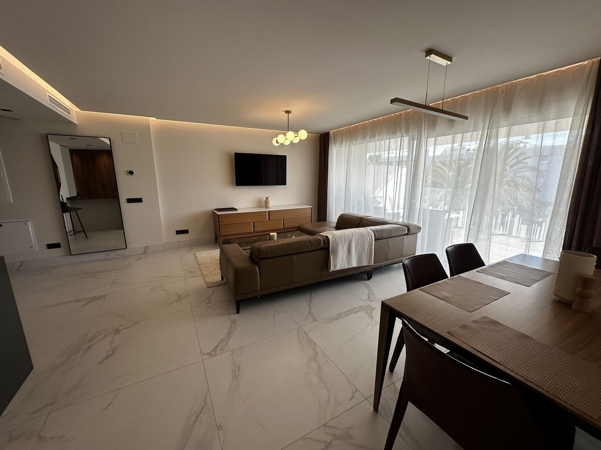 Appartement te koop in San Pedro de Alcántara | 3 slaapkamers H5134795