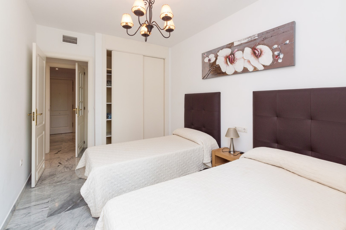 Appartement te koop in San Pedro de Alcántara | 3 slaapkamers H5137831