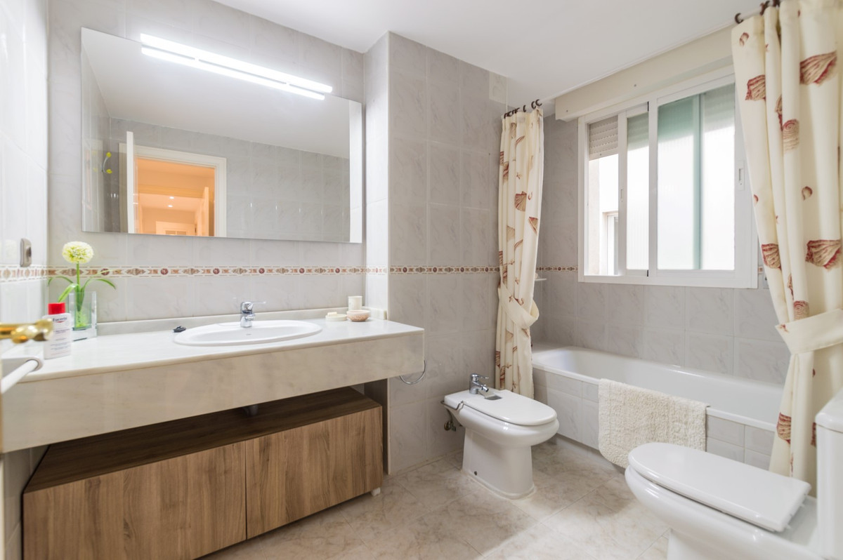 Appartement te koop in San Pedro de Alcántara | 3 slaapkamers H5137831