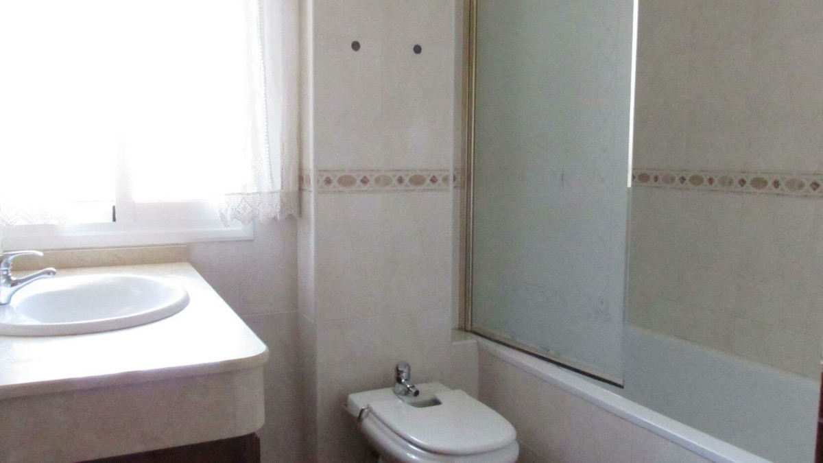Huis te koop in San Pedro de Alcántara | 6 slaapkamers H5150074
