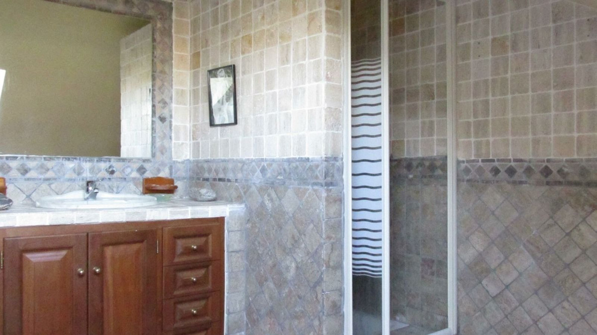 Huis te koop in San Pedro de Alcántara | 6 slaapkamers H5150074
