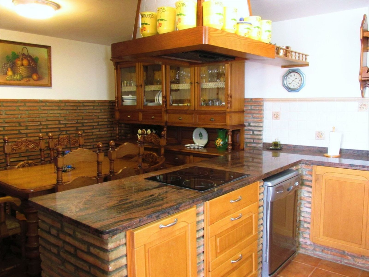 Huis te koop in San Pedro de Alcántara | 6 slaapkamers H5150074