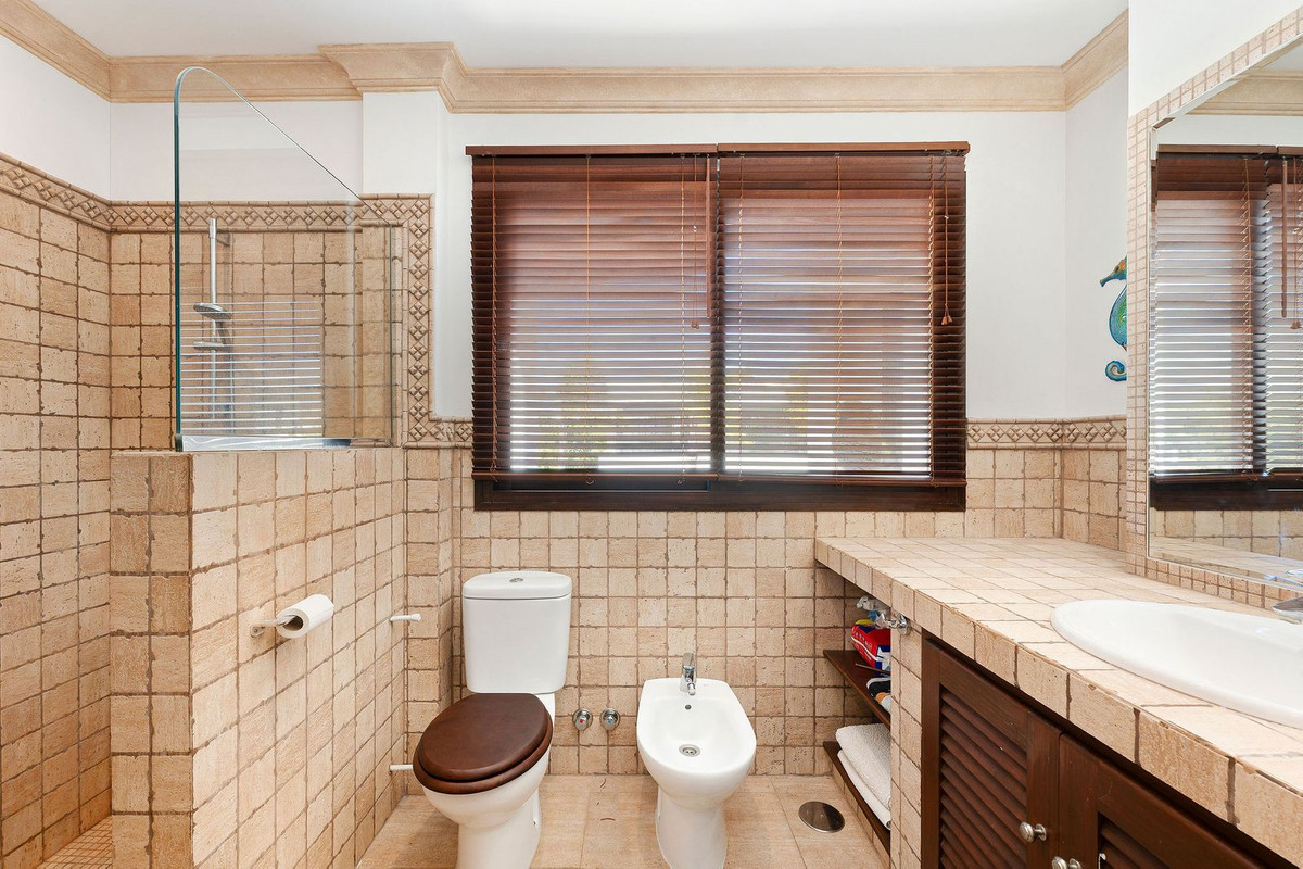 Huis te koop in San Pedro de Alcántara | 4 slaapkamers H5152036