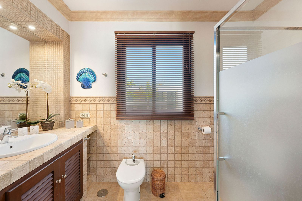 Huis te koop in San Pedro de Alcántara | 4 slaapkamers H5152036