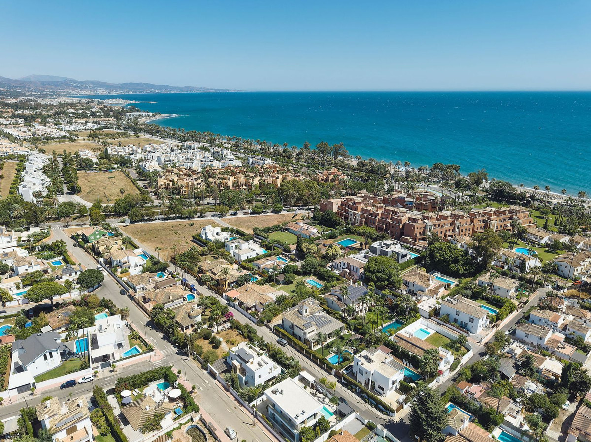 Huis te koop in San Pedro de Alcántara | 4 slaapkamers H5152036
