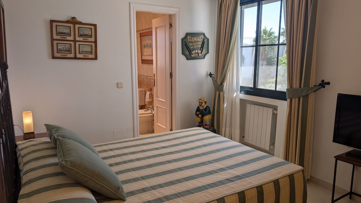 Huis te koop in San Pedro de Alcántara | 4 slaapkamers H5152978