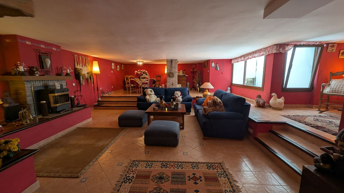 Huis te koop in San Pedro de Alcántara | 4 slaapkamers H5152978