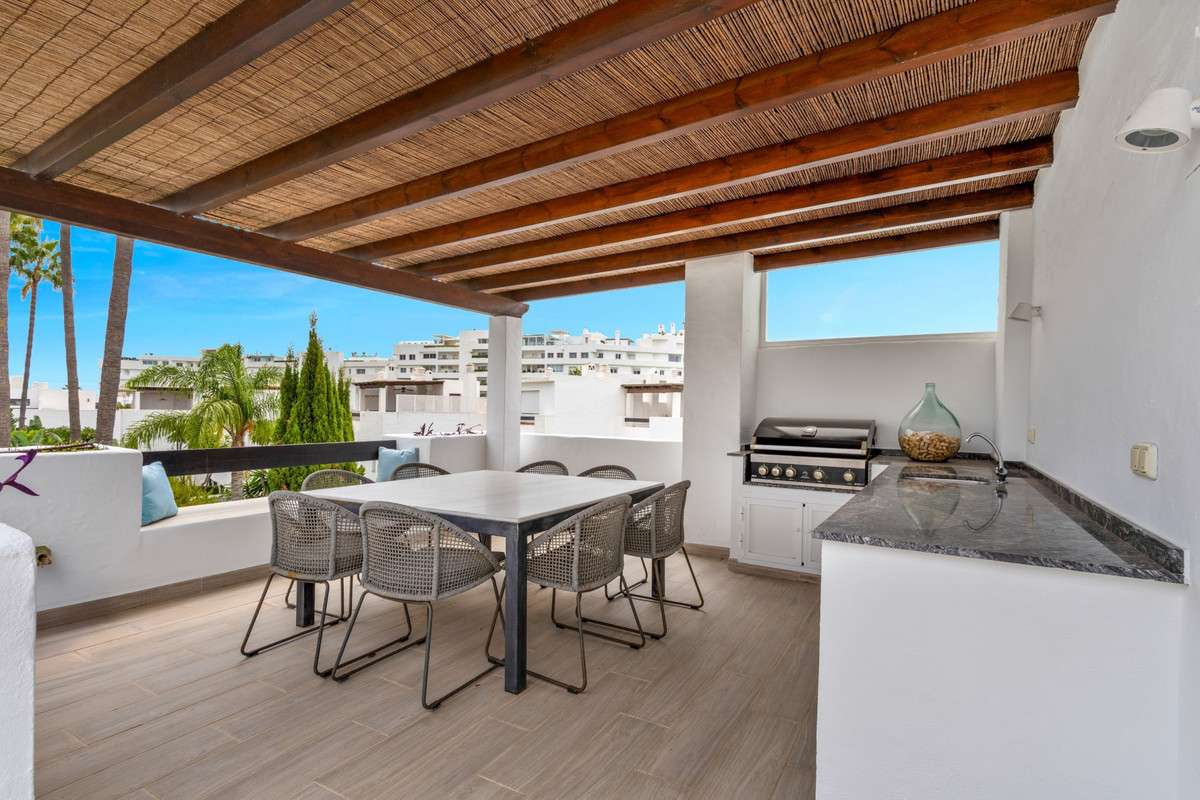 Huis te koop in San Pedro de Alcántara | 4 slaapkamers H5159788