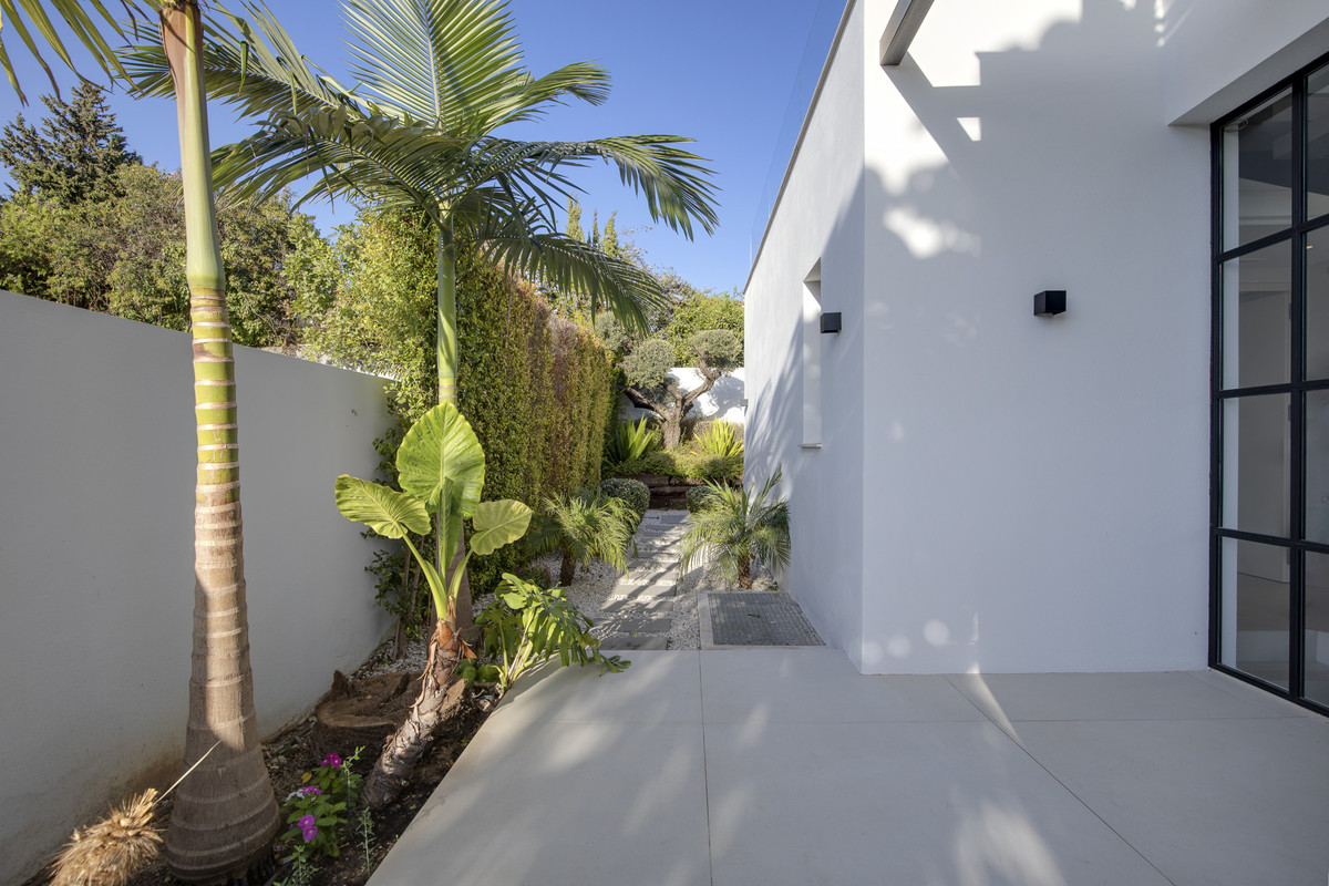 Property main view 40