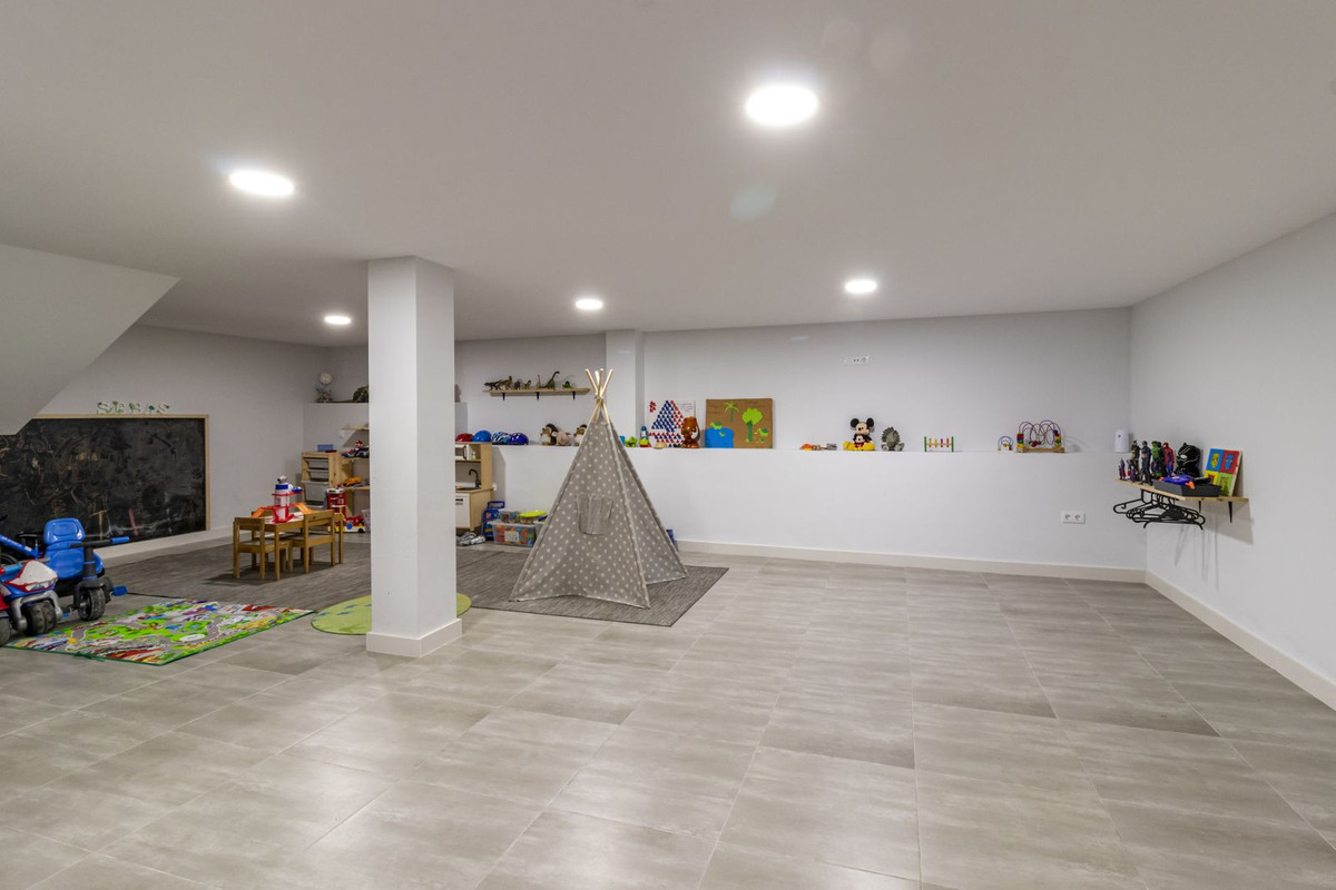 Property main view 39