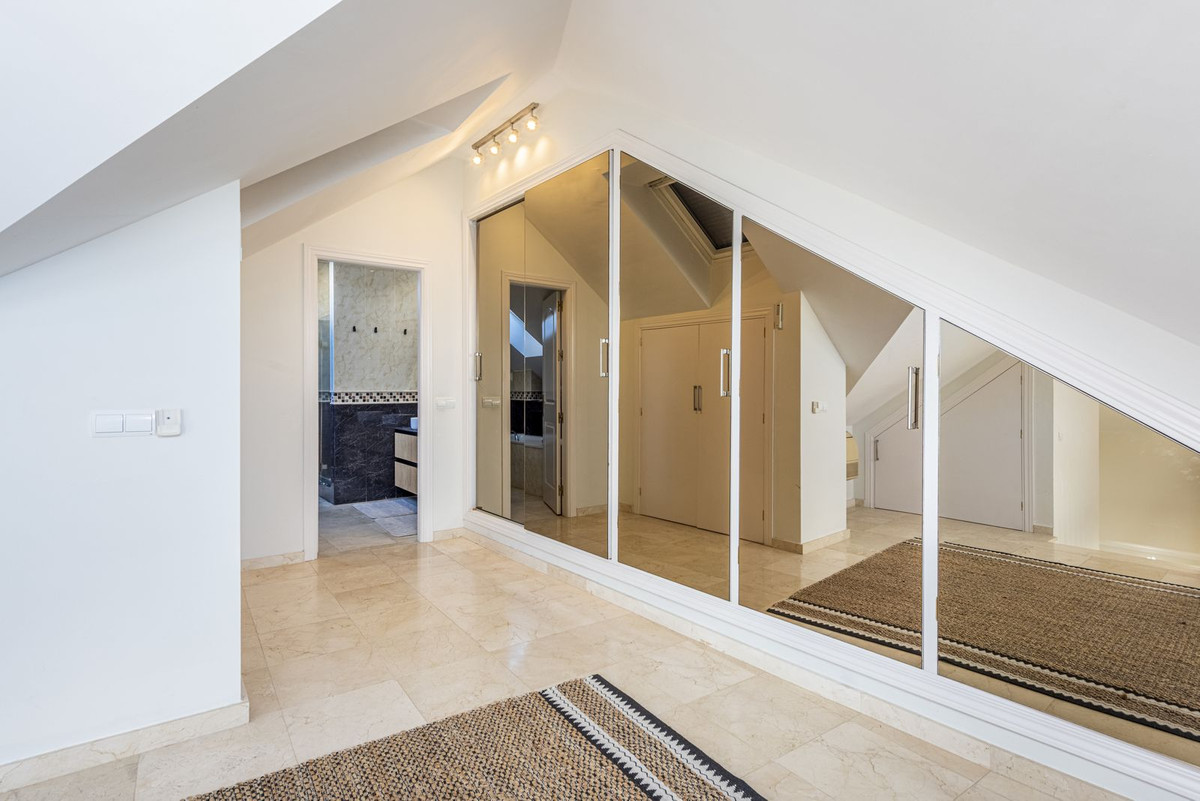 Property main view 15