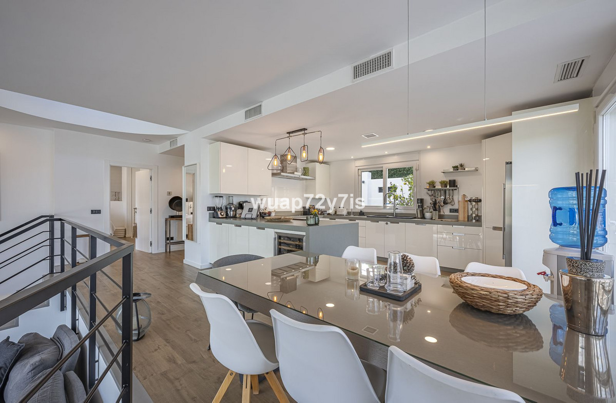 Huis te koop in San Pedro de Alcántara | 4 slaapkamers H5264866