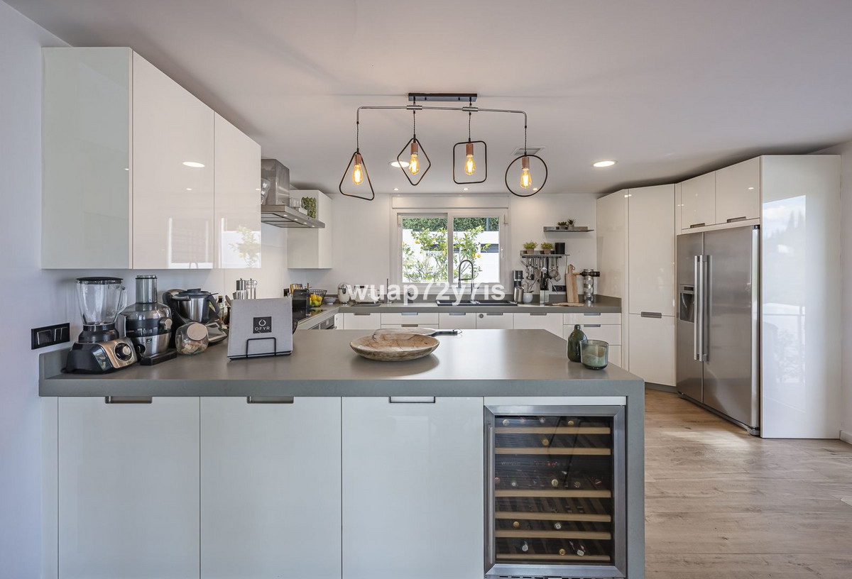 Huis te koop in San Pedro de Alcántara | 4 slaapkamers H5264866