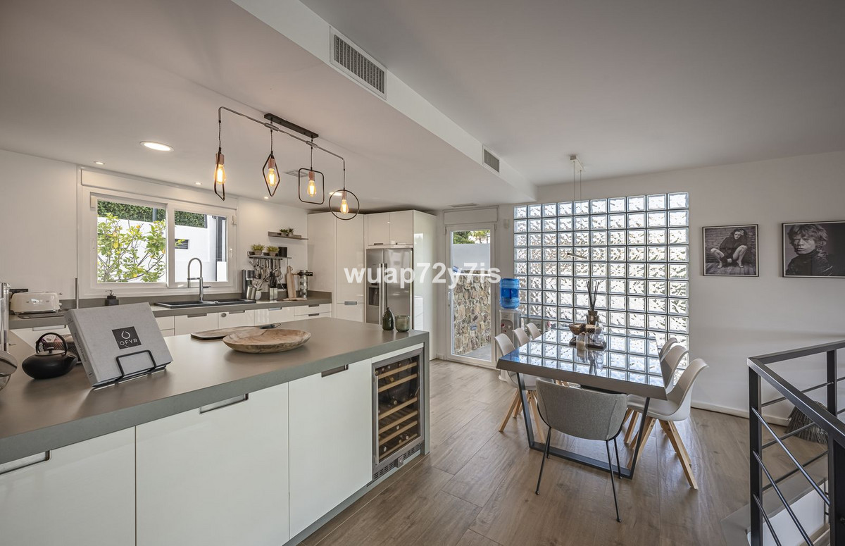 Huis te koop in San Pedro de Alcántara | 4 slaapkamers H5264866