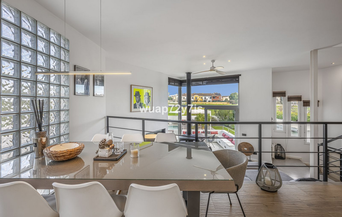 Huis te koop in San Pedro de Alcántara | 4 slaapkamers H5264866