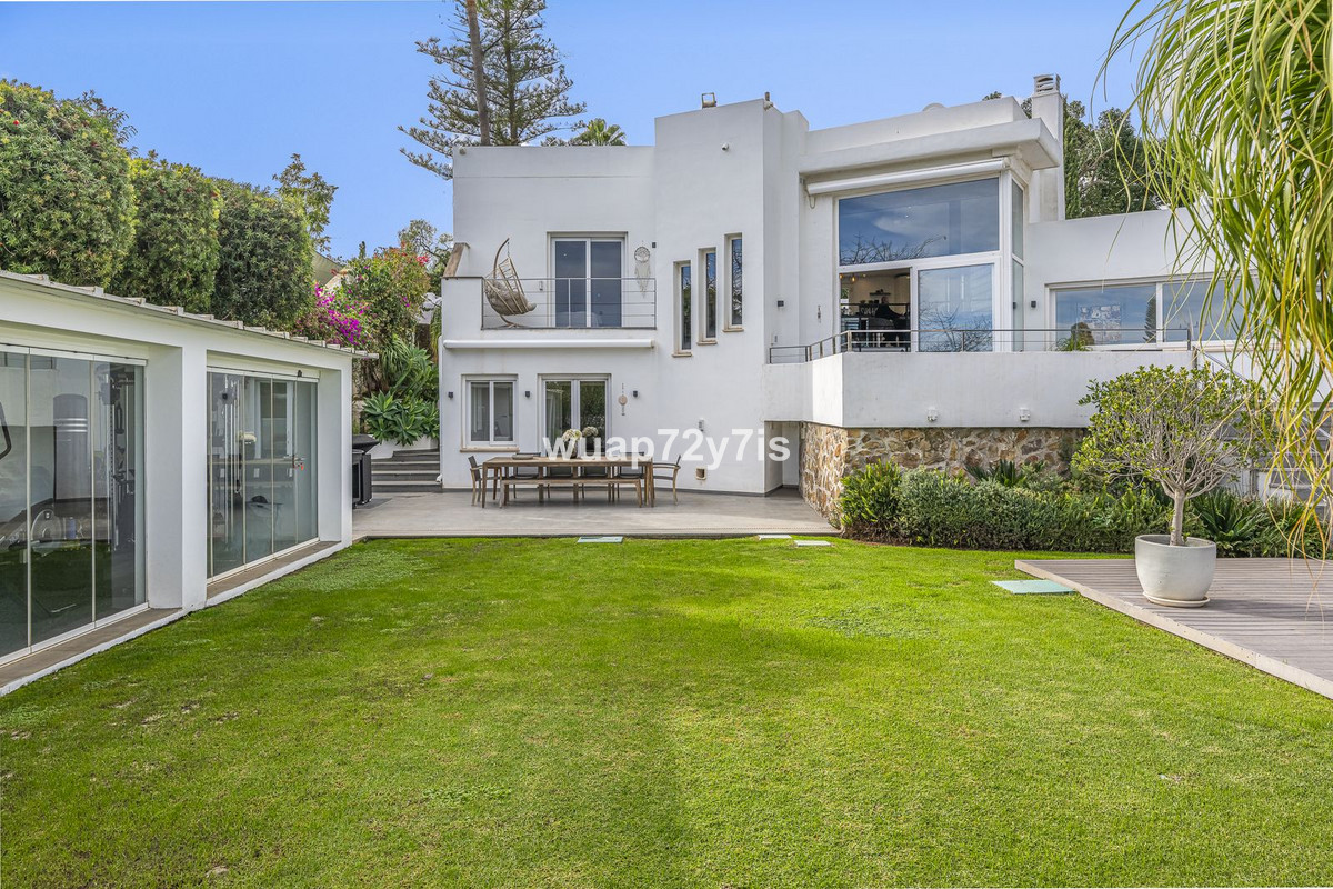 Huis te koop in San Pedro de Alcántara | 4 slaapkamers H5264866