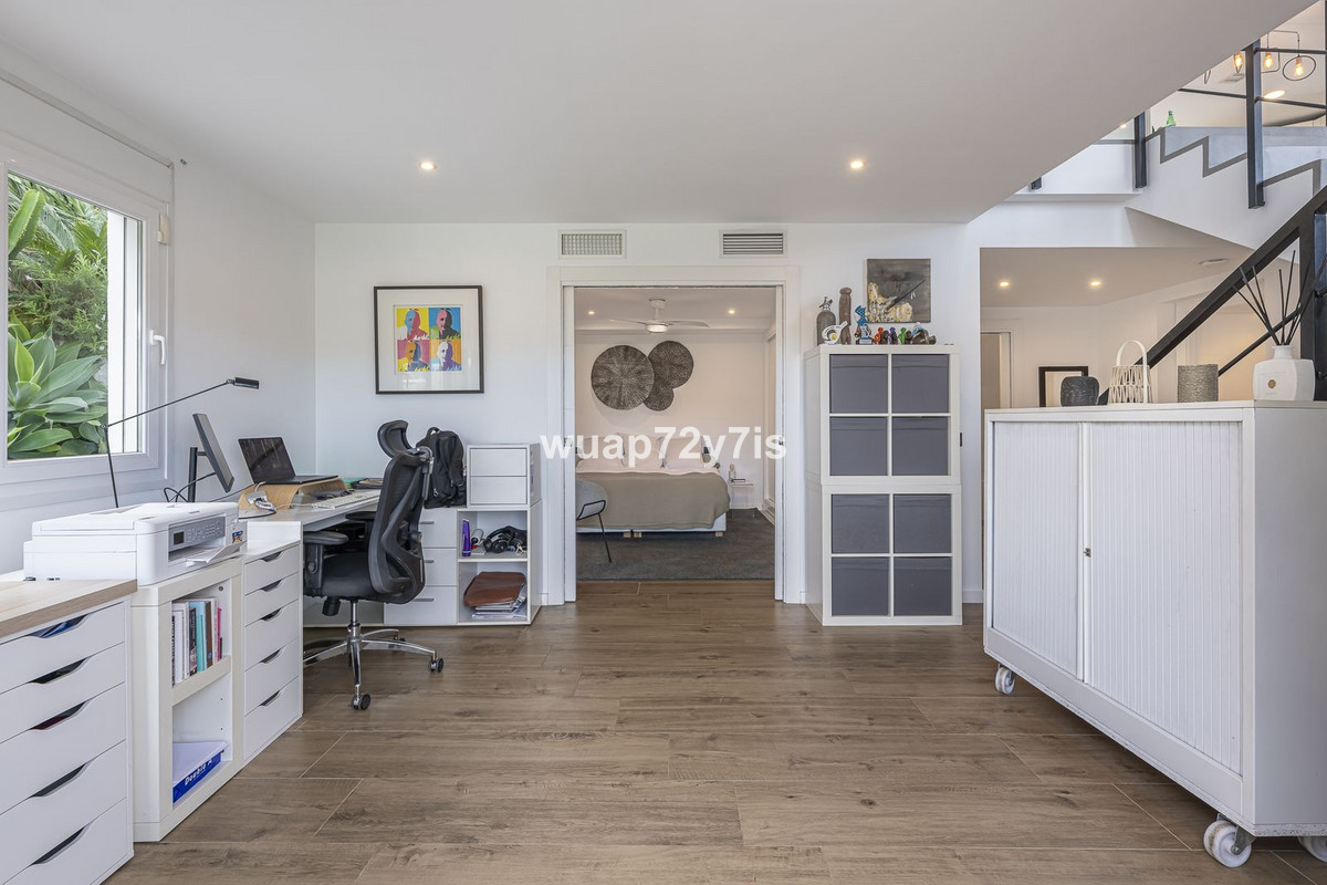 Huis te koop in San Pedro de Alcántara | 4 slaapkamers H5264866