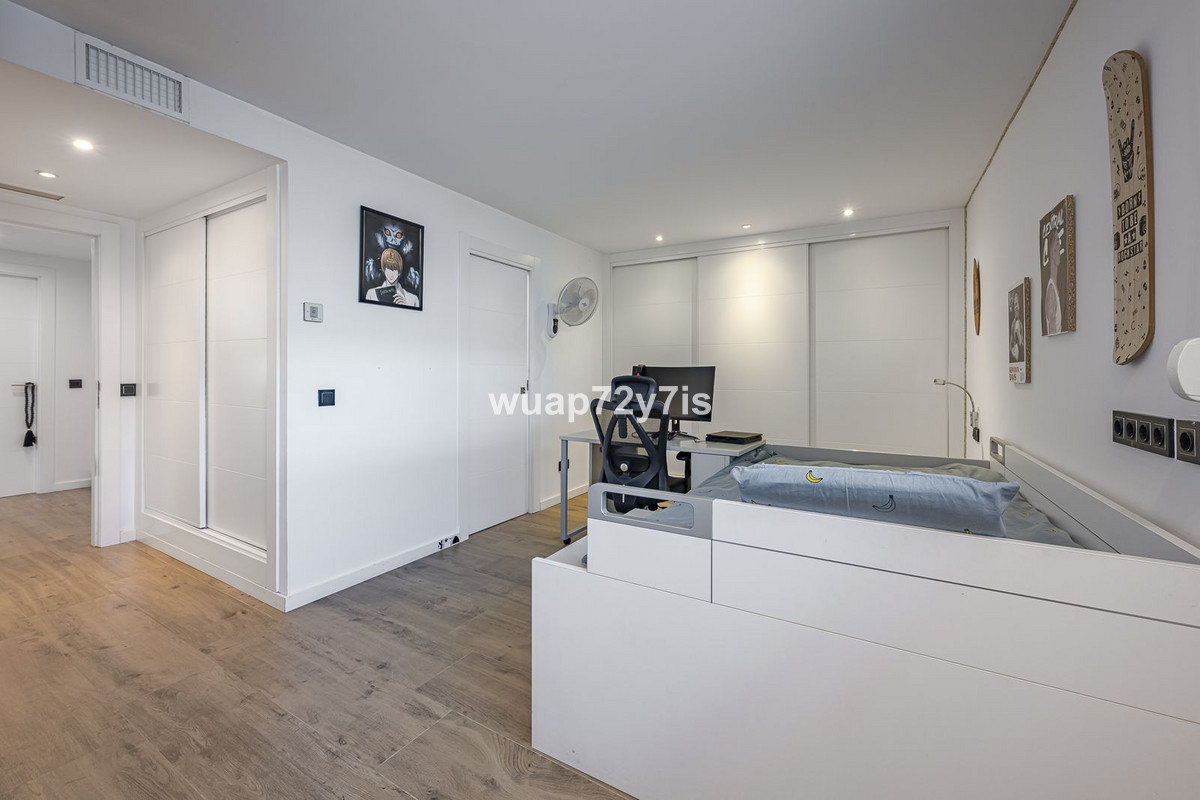 Huis te koop in San Pedro de Alcántara | 4 slaapkamers H5264866