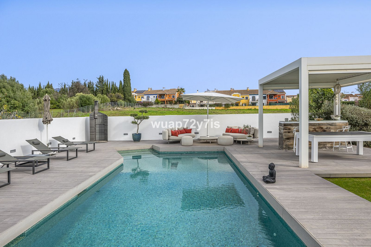 Huis te koop in San Pedro de Alcántara | 4 slaapkamers H5264866