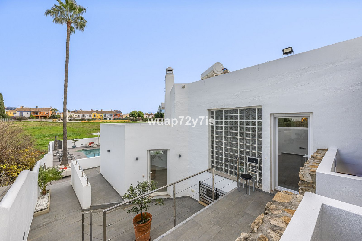 Huis te koop in San Pedro de Alcántara | 4 slaapkamers H5264866