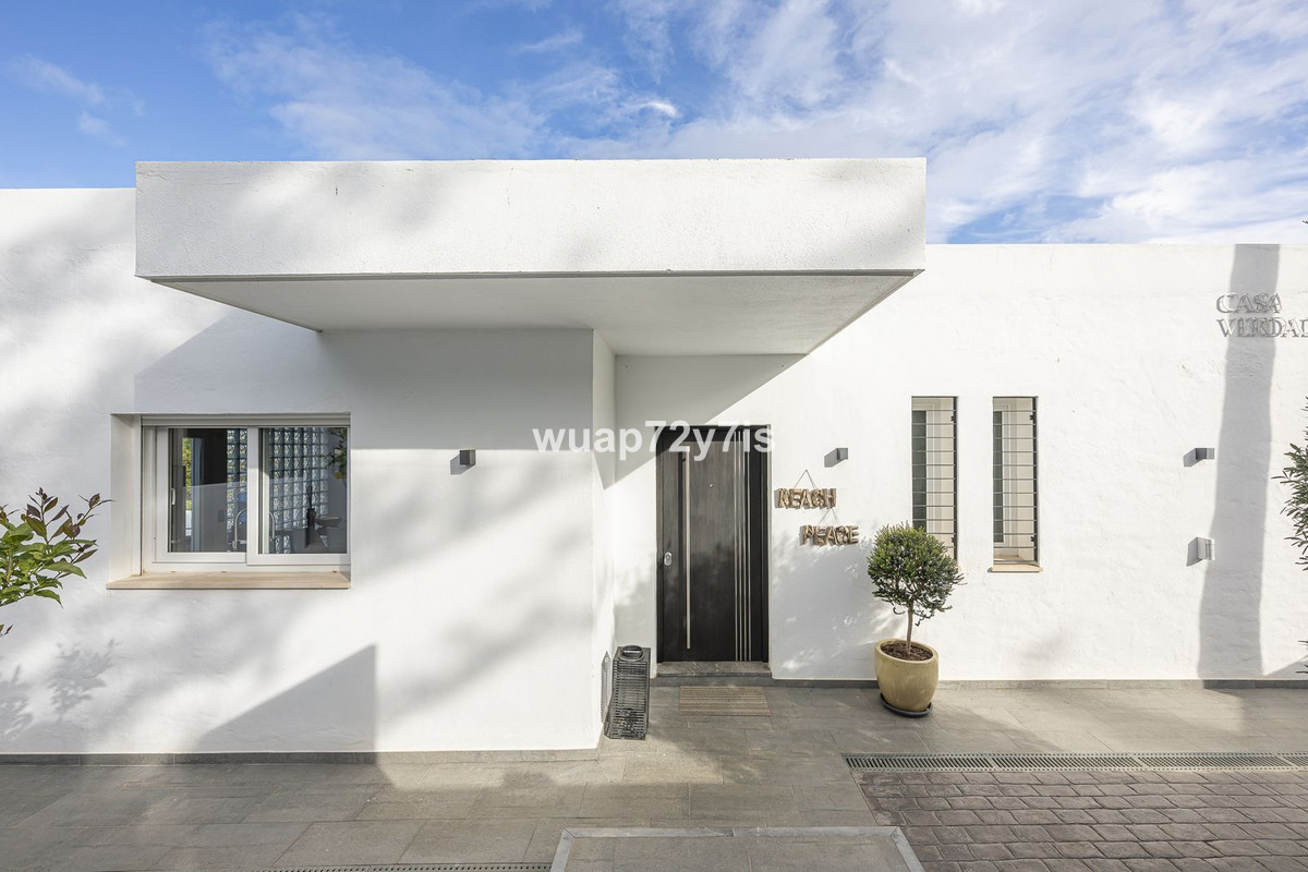 Huis te koop in San Pedro de Alcántara | 4 slaapkamers H5264866