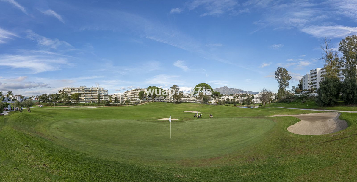 Huis te koop in San Pedro de Alcántara | 4 slaapkamers H5264866