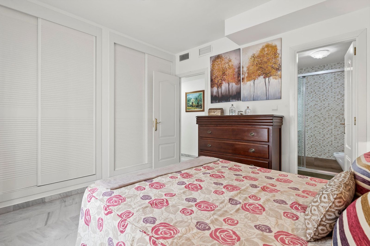 Appartement te koop in San Pedro de Alcántara | 3 slaapkamers H5289496