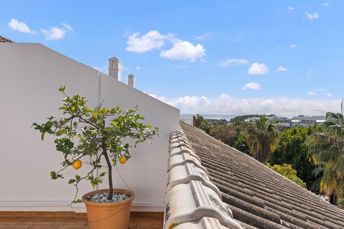 Appartement te koop in San Pedro de Alcántara | 3 slaapkamers H5289496