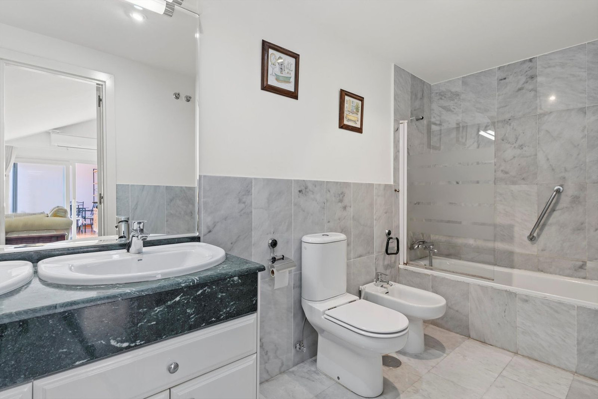 Appartement te koop in San Pedro de Alcántara | 3 slaapkamers H5289496