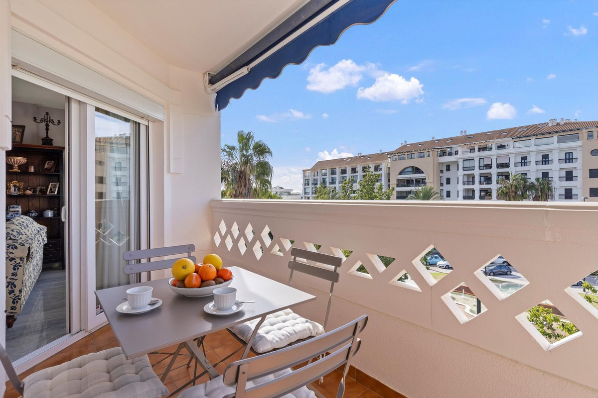 Appartement te koop in San Pedro de Alcántara | 3 slaapkamers H5289496