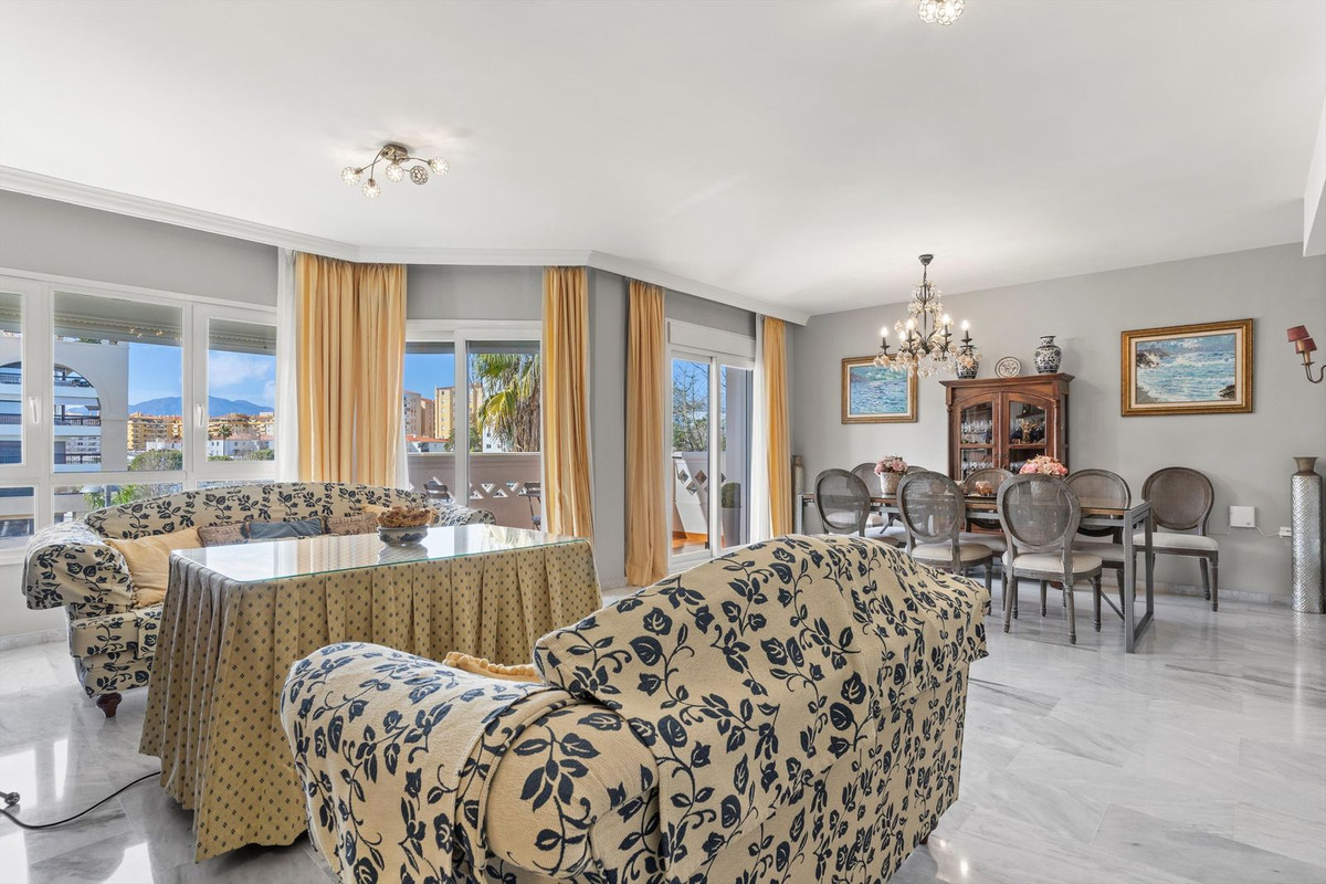 Appartement te koop in San Pedro de Alcántara | 3 slaapkamers H5289496