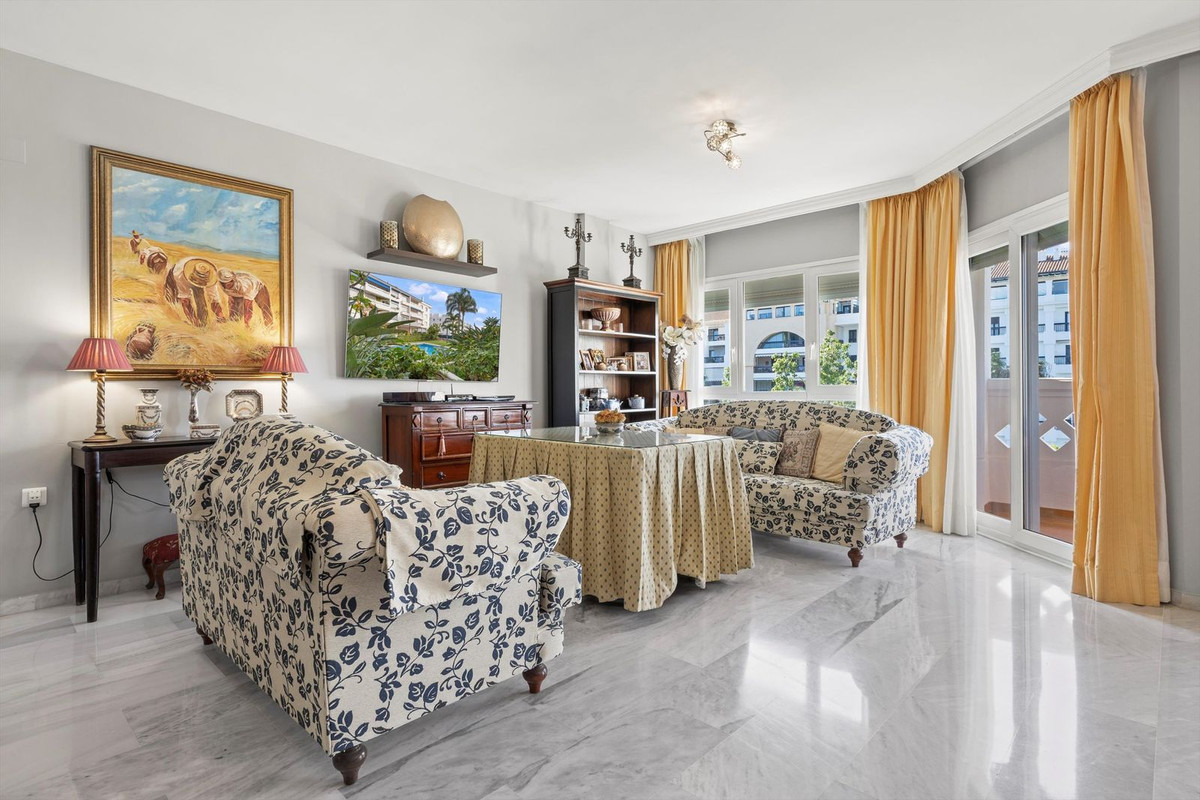 Appartement te koop in San Pedro de Alcántara | 3 slaapkamers H5289496