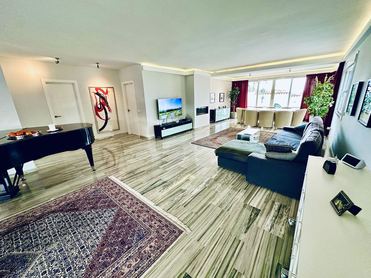 Huis te koop in San Pedro de Alcántara | 3 slaapkamers H5292133