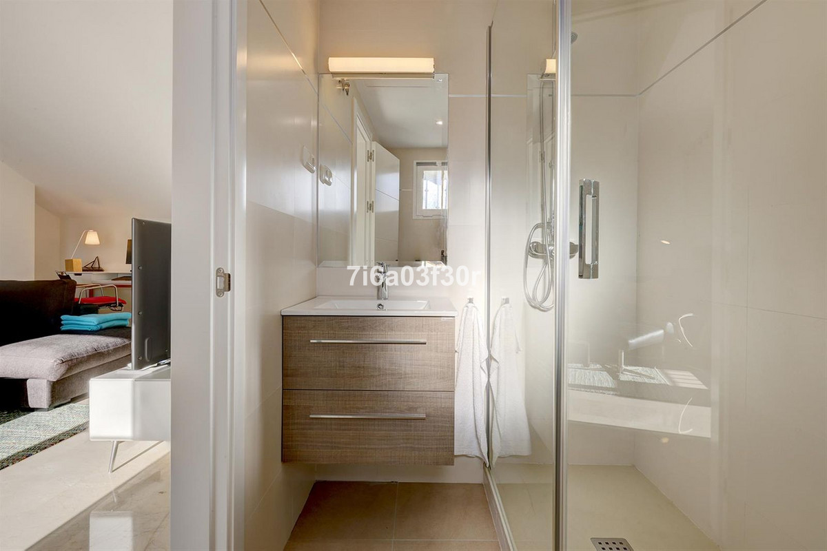 Huis te koop in San Pedro de Alcántara | 4 slaapkamers H5295286