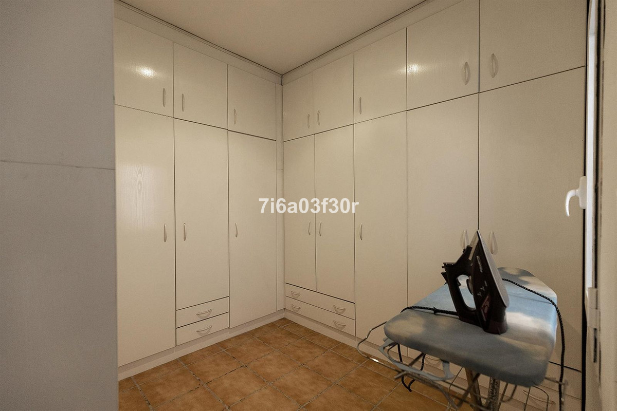 Huis te koop in San Pedro de Alcántara | 4 slaapkamers H5295286