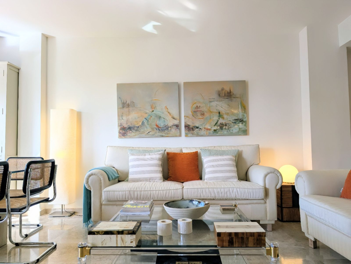 Appartement te koop in San Pedro de Alcántara | 4 slaapkamers H5296789