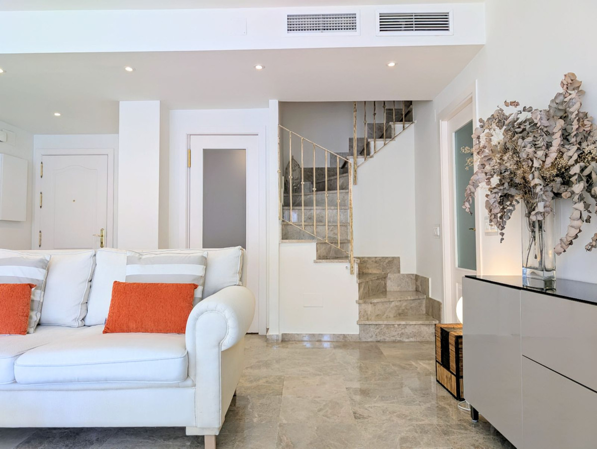 Appartement te koop in San Pedro de Alcántara | 4 slaapkamers H5296789