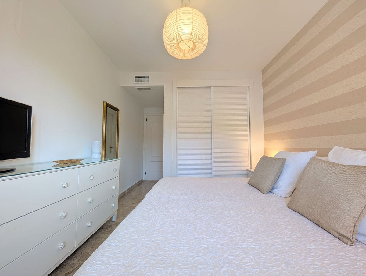 Appartement te koop in San Pedro de Alcántara | 4 slaapkamers H5296789