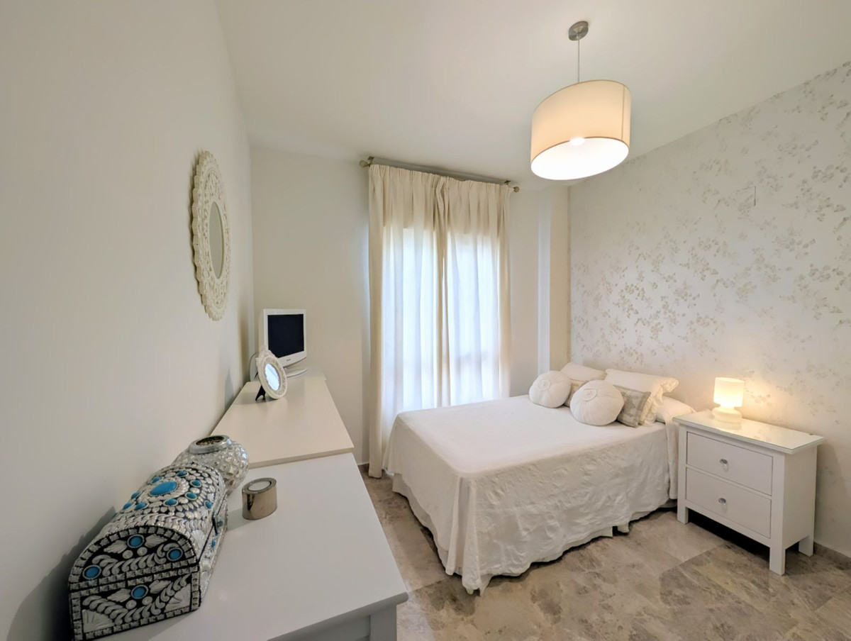 Appartement te koop in San Pedro de Alcántara | 4 slaapkamers H5296789