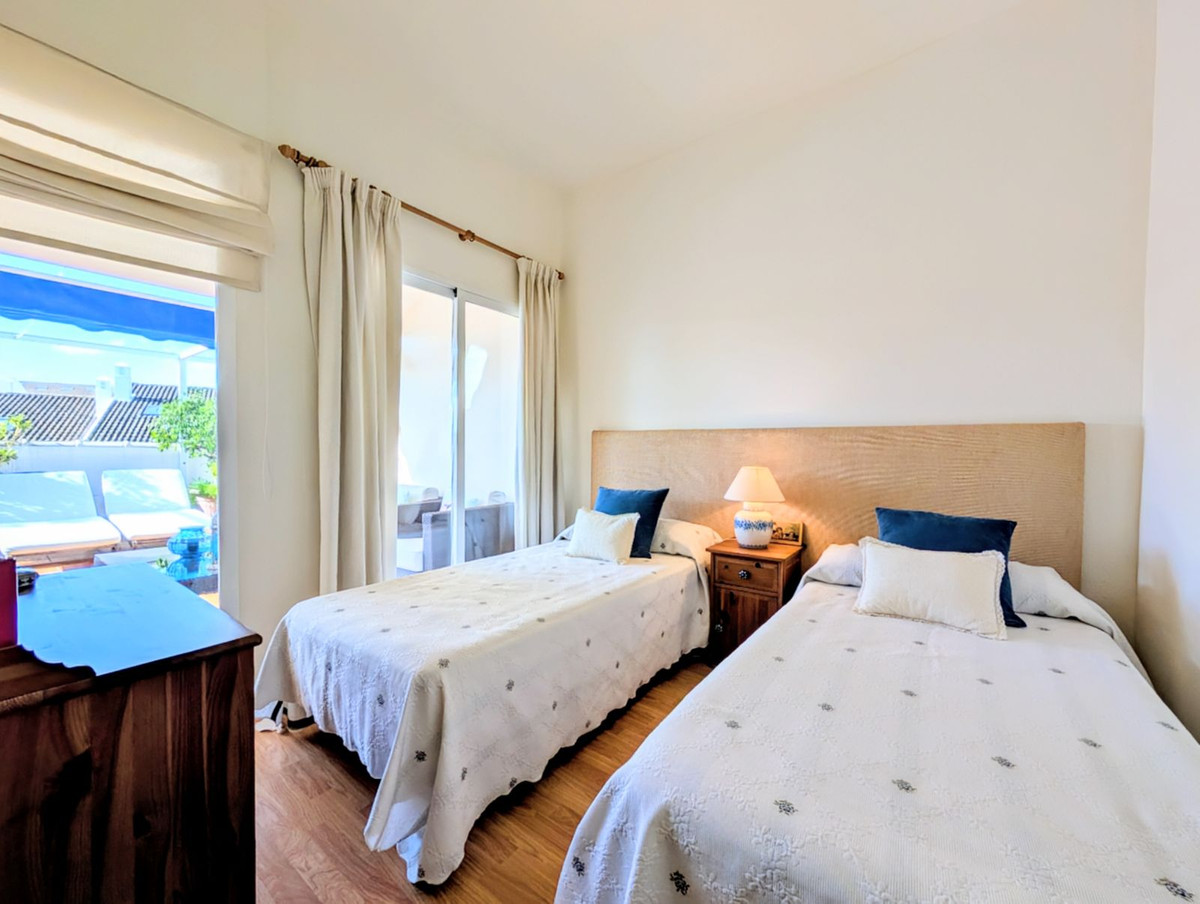 Appartement te koop in San Pedro de Alcántara | 4 slaapkamers H5296789