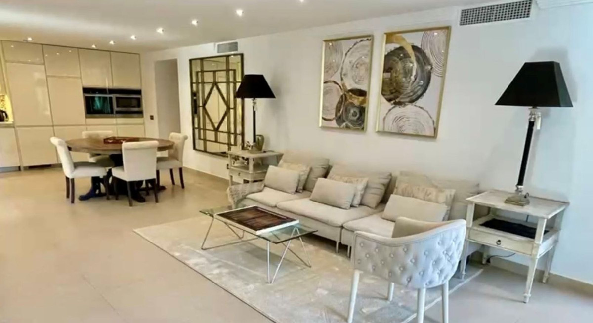 Huis te koop in San Pedro de Alcántara | 7 slaapkamers H5297293