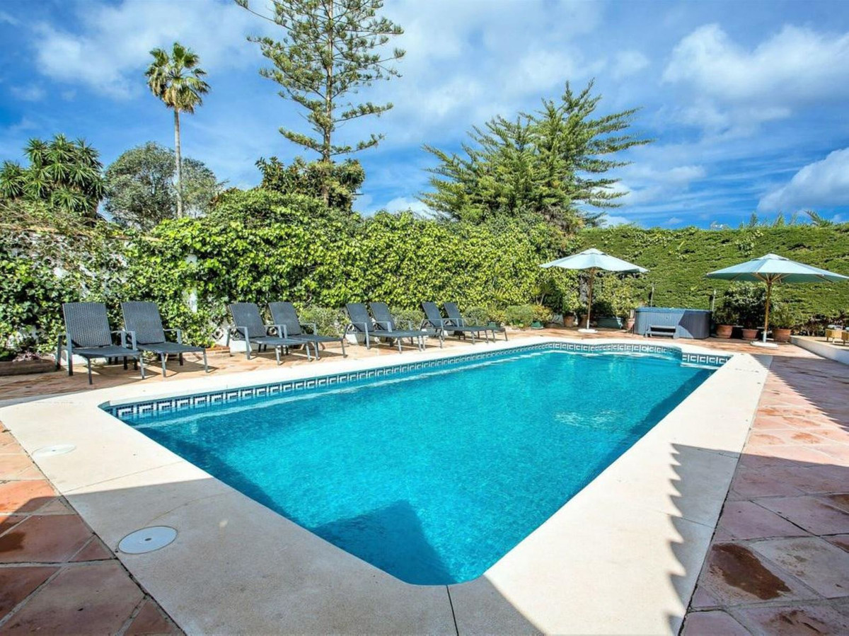 Huis te koop in San Pedro de Alcántara | 7 slaapkamers H5297293