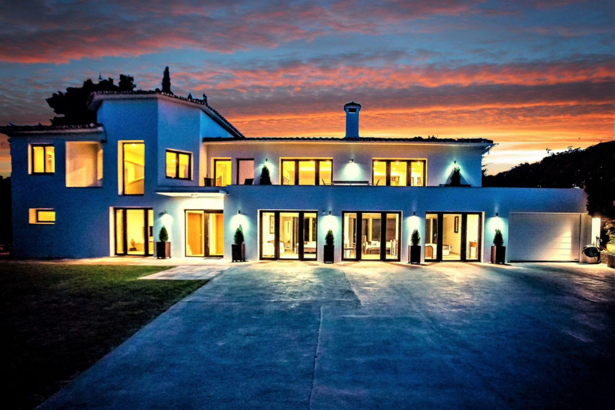 Huis te koop in San Pedro de Alcántara | 7 slaapkamers H5297293